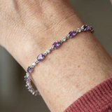 Amethyst-Armband „Sternenlicht“ | Weißgold