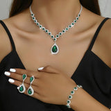 Dreiteiliges Braut-Schmuckset