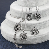 Elegantes Set in Weißgold mit Zirkonia