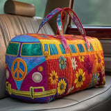 Gesteppte Reisetasche – Hippiebus im Retrolook