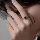 Roter Ring „Kaiserin“ | Gold