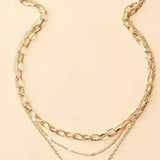 Mehrlagige Retro-Kette mit goldenem Anhänger