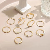 Ring-Set: 10 Ringe in Weißgold und Gold