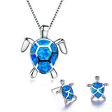Set: Halskette und Ohrringe mit Meeresschildkröte in Opal und Weißgold