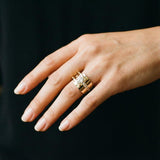 Unregelmäßiger Retro-Goldring mit Zirkonia